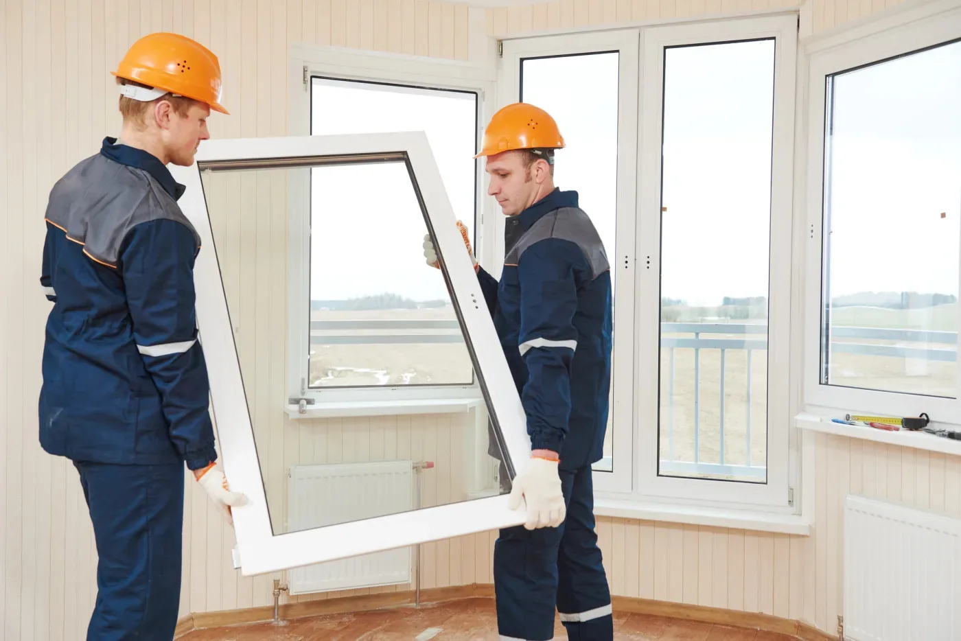 Vitrier posant un double vitrage isolant au Plessis-Robinson (92350)
